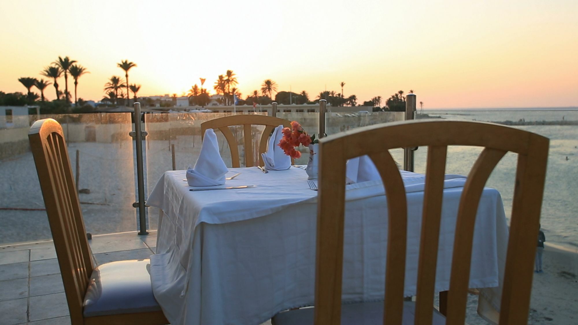 Hotel Les Palmiers Монастир Экстерьер фото