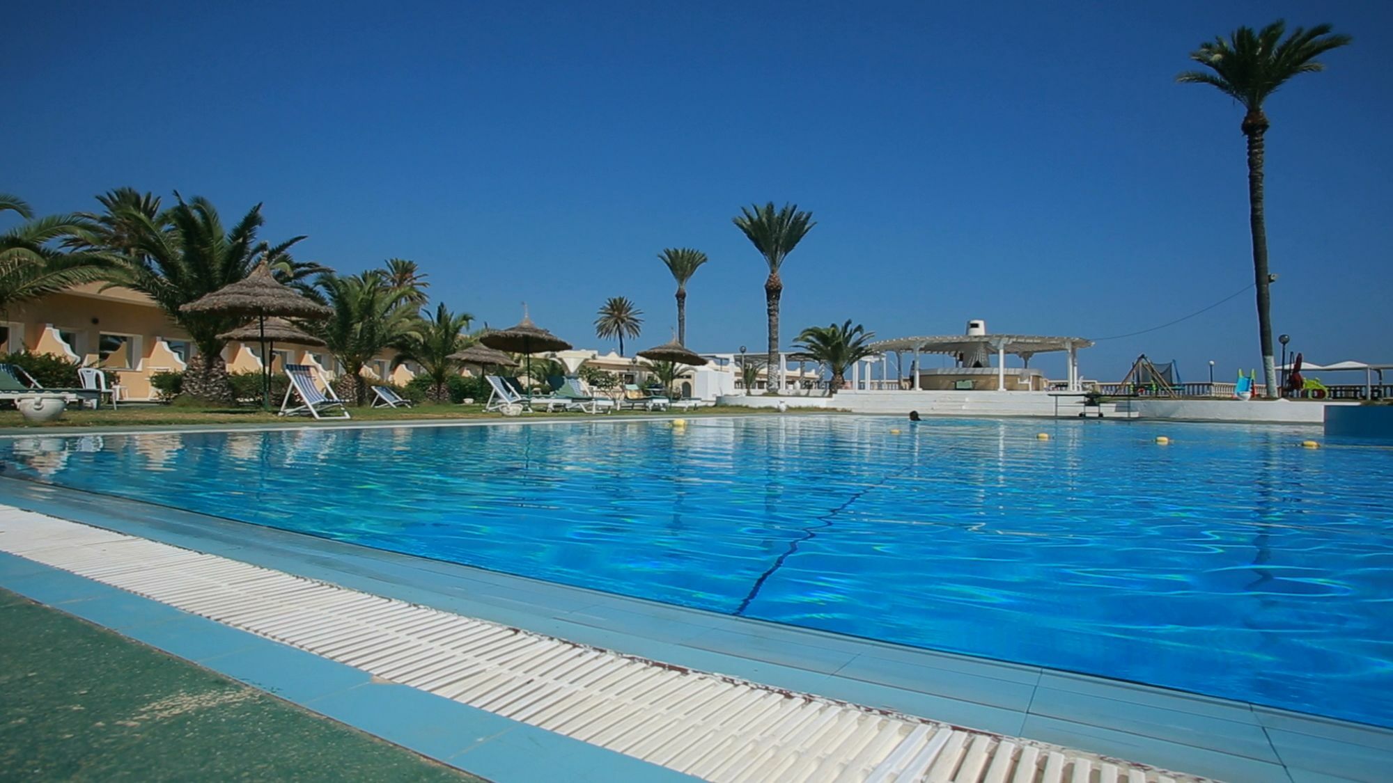 Hotel Les Palmiers Монастир Экстерьер фото